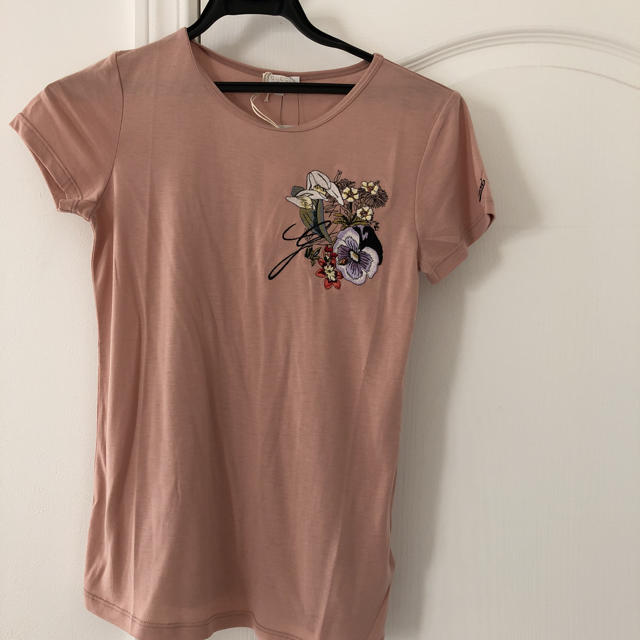 Gucci(グッチ)のグッチTシャツ未使用新品 キッズ/ベビー/マタニティのキッズ服女の子用(90cm~)(Tシャツ/カットソー)の商品写真