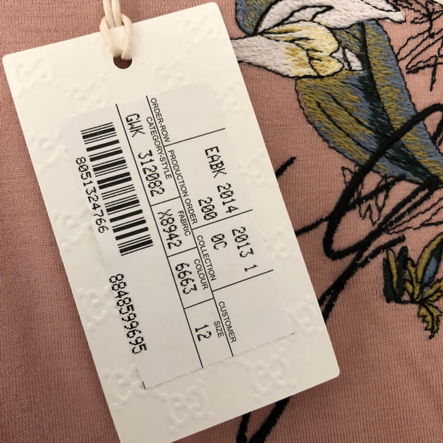 Gucci(グッチ)のグッチTシャツ未使用新品 キッズ/ベビー/マタニティのキッズ服女の子用(90cm~)(Tシャツ/カットソー)の商品写真