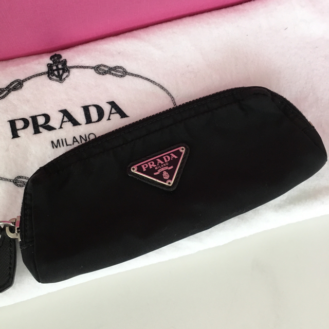 PRADA - 極美品♡PRADA♡ミニポーチの通販 by minoriko♡'s shop｜プラダならラクマ