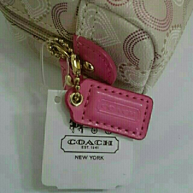 COACH レザーポーチ 3
