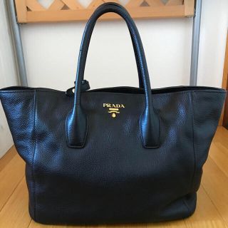 プラダ(PRADA)の【本物】PRADA トートバッグ 革(トートバッグ)