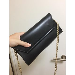 ザラ(ZARA)のZARA☆ショルダーバッグ☆ブラック☆シンプル(ショルダーバッグ)