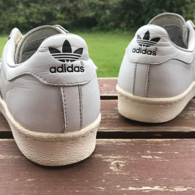 美品25 adidasアディダス スーパースター80S VIN DLX W495