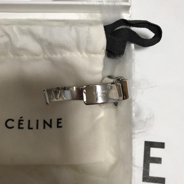 celine(セリーヌ)のセリーヌ☆フラットブレスレット レディースのアクセサリー(ブレスレット/バングル)の商品写真