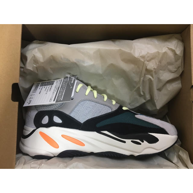 adidas(アディダス)のAdidas Yeezy Boost 700 メンズの靴/シューズ(スニーカー)の商品写真