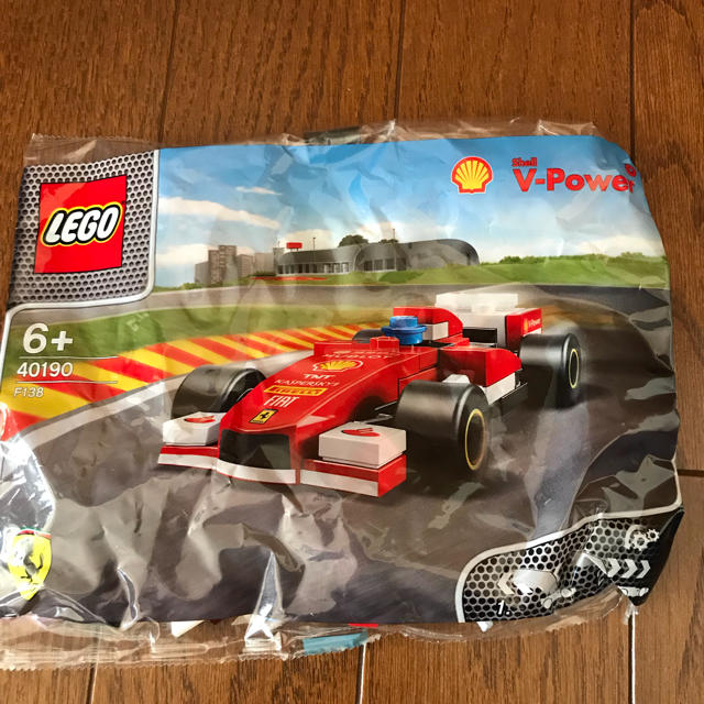 Lego(レゴ)のLEGO フェラーリ 新品 エンタメ/ホビーのおもちゃ/ぬいぐるみ(模型/プラモデル)の商品写真