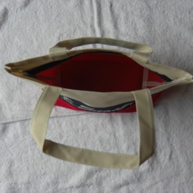 SNOOPY(スヌーピー)のスヌーピー　ランチバッグ レディースのバッグ(ハンドバッグ)の商品写真