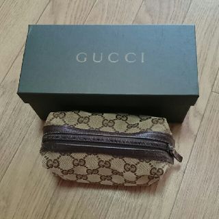 グッチ(Gucci)の「GUCCI」ポーチ(ポーチ)