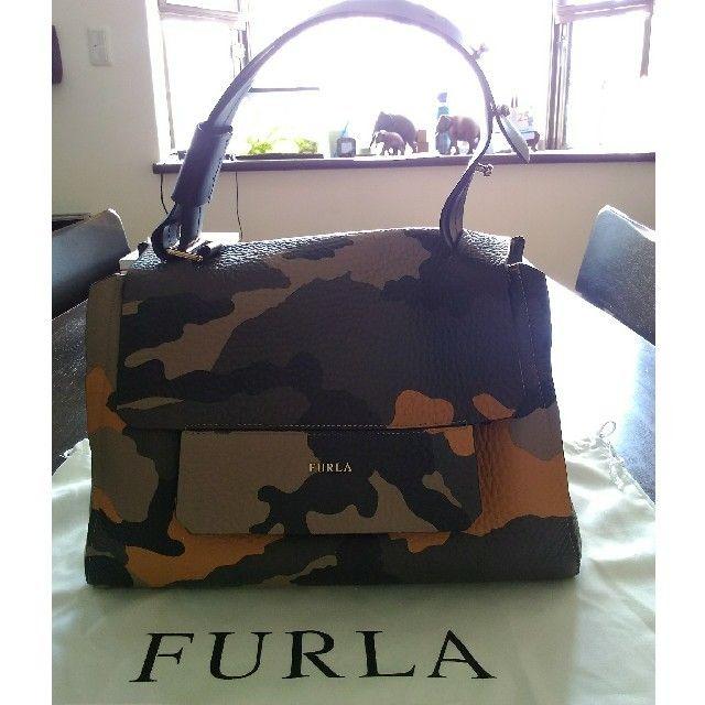 FURLA フルラ カプリッチョ カモフラ