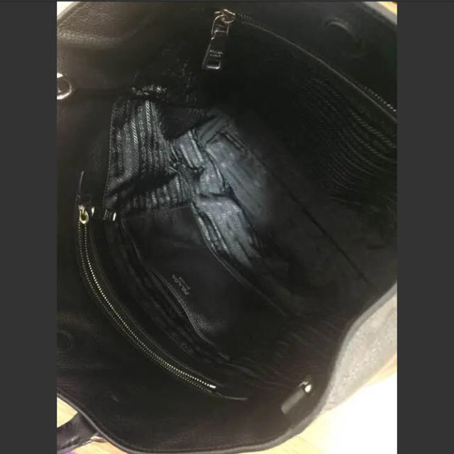 新品 未使用 プラダ PRADA 1BG006 トートバッグ 保証書付 ブラック 1