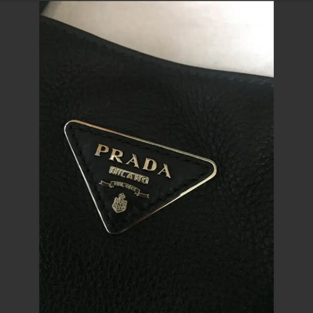 新品 未使用 プラダ PRADA 1BG006 トートバッグ 保証書付 ブラック