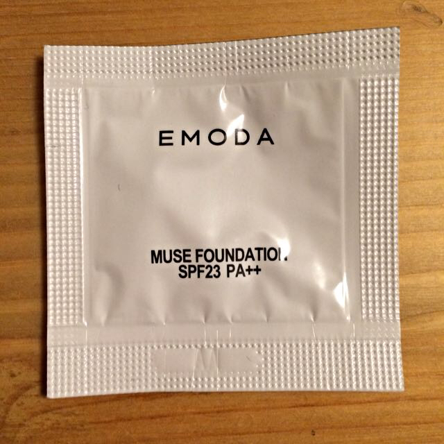 EMODA(エモダ)のMUSE PRIMER コスメ/美容のベースメイク/化粧品(その他)の商品写真