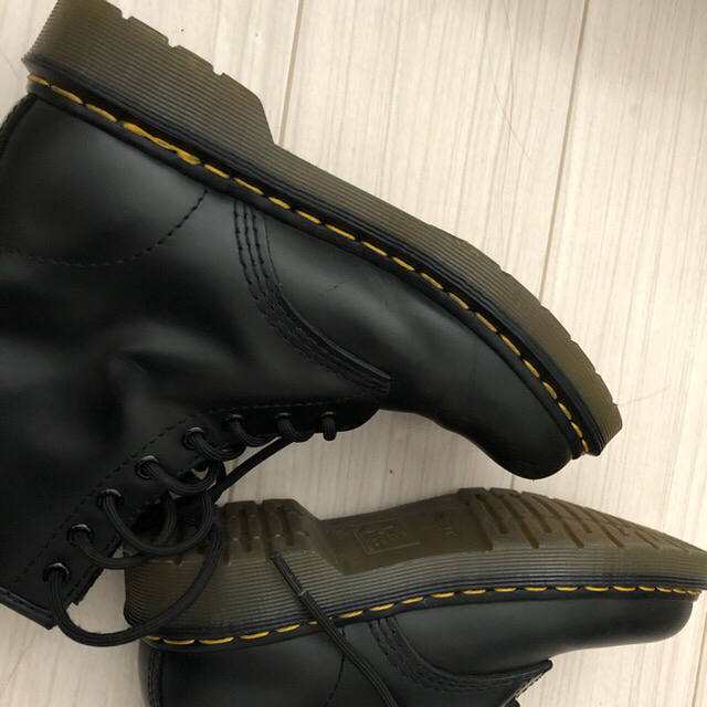 Dr.Martens(ドクターマーチン)のドクターマーチン8ホール レディースの靴/シューズ(ブーツ)の商品写真