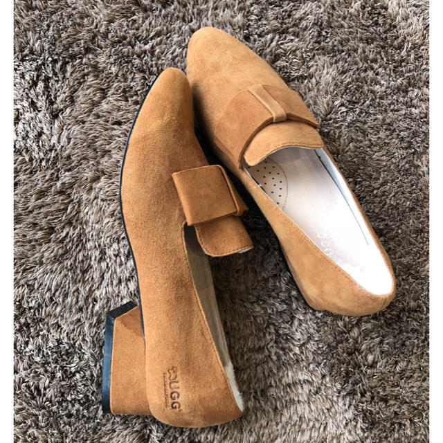 UGG(アグ)のオーストラリアUGGパンプス 24cm レディースの靴/シューズ(ハイヒール/パンプス)の商品写真