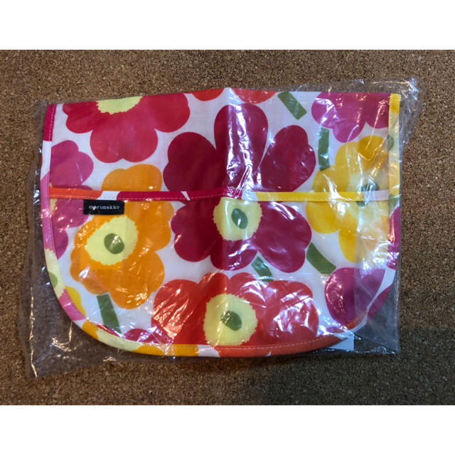 marimekko(マリメッコ)の【ゆめ様専用】マリメッコスタイ キッズ/ベビー/マタニティのこども用ファッション小物(ベビースタイ/よだれかけ)の商品写真