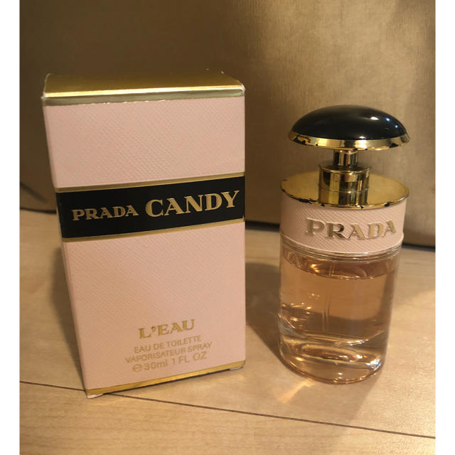 PRADA(プラダ)のプラダ 香水 ✳︎容器に傷あり✳︎ コスメ/美容の香水(香水(女性用))の商品写真