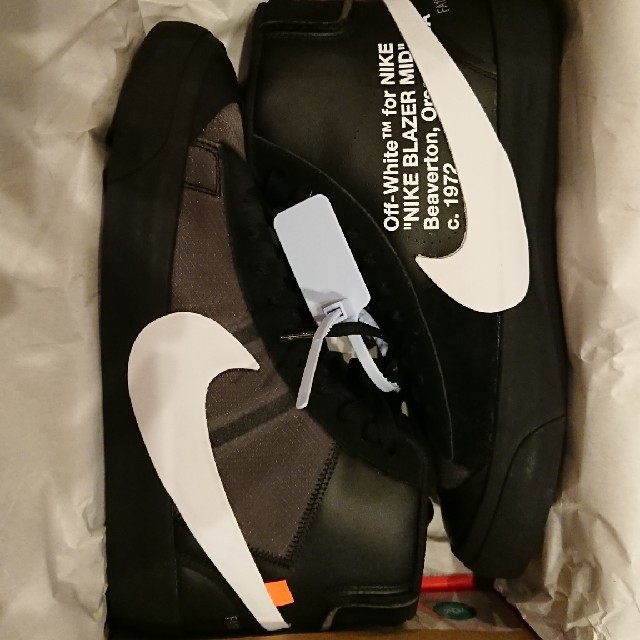 NIKE THE 10 OFF WHITE BLAZER STUDIO MID