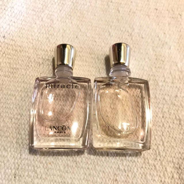 LANCOME(ランコム)の2本セット！未使用！香水 ミニサイズ 5ml オードトワレ ランコムミラク ミニ コスメ/美容の香水(香水(女性用))の商品写真