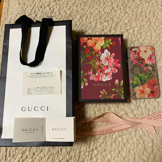 Gucci - GUCCI iPhoneケース の通販 by monchan's shop｜グッチならラクマ