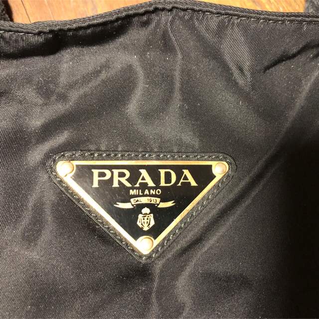 PRADA(プラダ)のショルダーバッグ レディースのバッグ(ショルダーバッグ)の商品写真