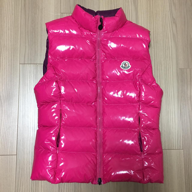 MONCLER ダウンベスト 早い者勝ち‼️