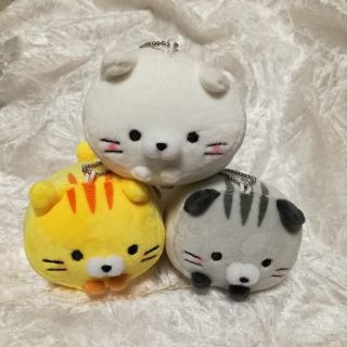 もちふわ！ころころにゃんこ3個セット　ねこのぬいぐるみ(ぬいぐるみ)