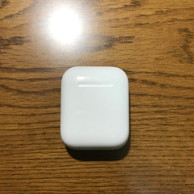 AirPods 充電ケースのみ