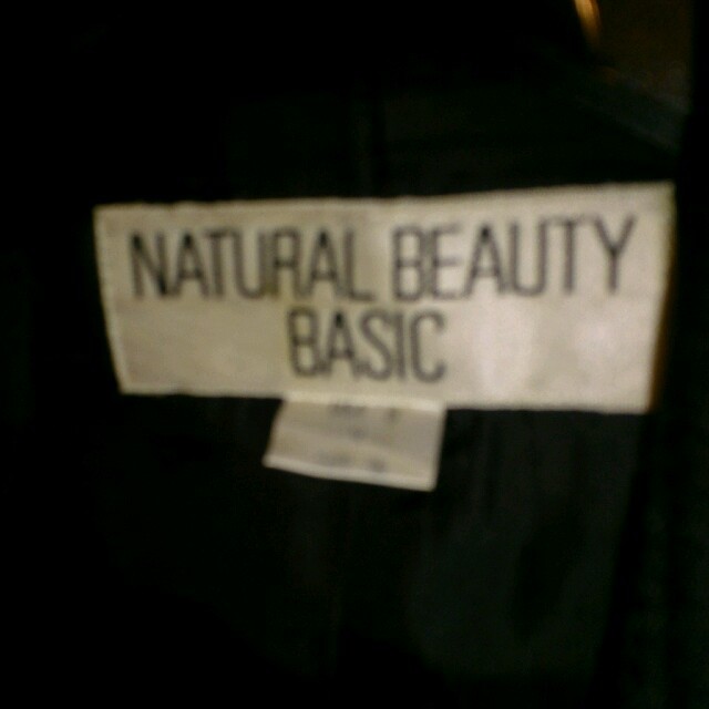 NATURAL BEAUTY BASIC(ナチュラルビューティーベーシック)の定番黒Pコート レディースのジャケット/アウター(ピーコート)の商品写真