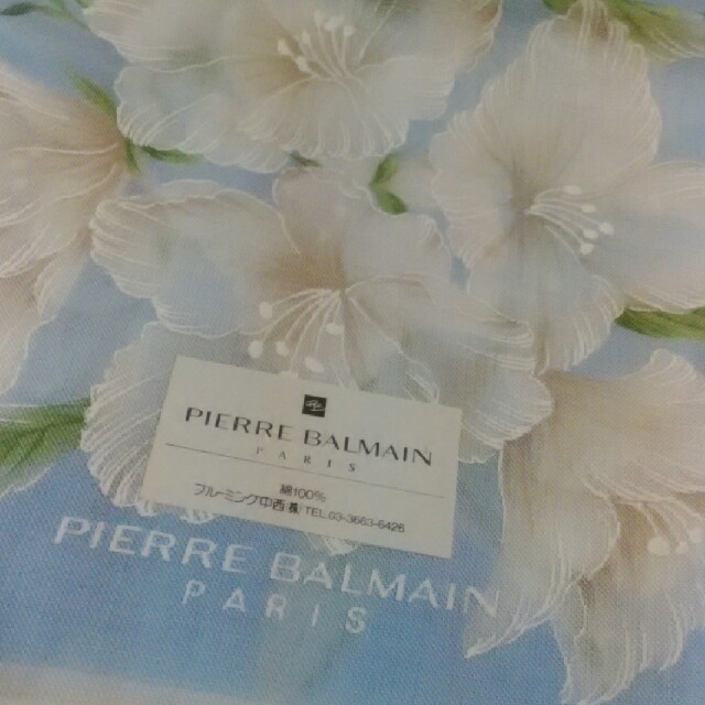 Pierre Balmain(ピエールバルマン)の🌹ハンカチ 新品 PIERRE BALMAIN PARIS レディースのファッション小物(ハンカチ)の商品写真