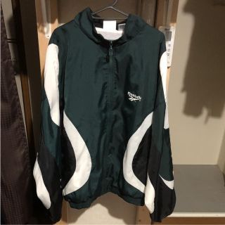 リーボック(Reebok)のReebok 90s vintage ナイロンジャケット 緑 アウター(ナイロンジャケット)