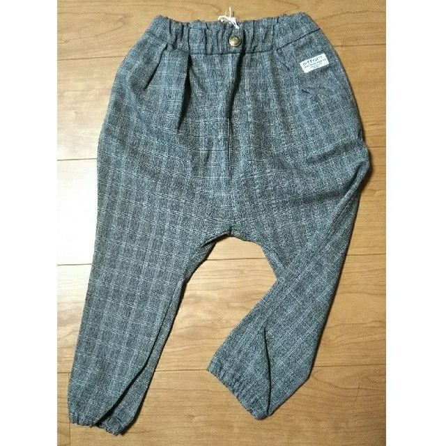 F.O.KIDS(エフオーキッズ)の九分丈 パンツ キッズ/ベビー/マタニティのキッズ服男の子用(90cm~)(パンツ/スパッツ)の商品写真