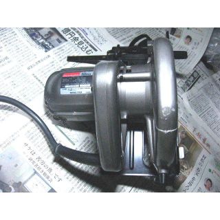 マキタ(Makita)のマキタ電動マルノコ5805A(その他)