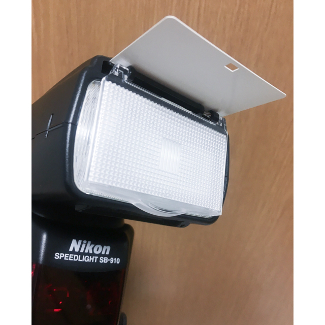 Nikon(ニコン)の【値下げ】Nikon スピードライト SB-910 美品 スマホ/家電/カメラのカメラ(ストロボ/照明)の商品写真