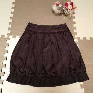 アプワイザーリッシェ(Apuweiser-riche)のアプワイザー♡サテン♡スカート(ひざ丈スカート)