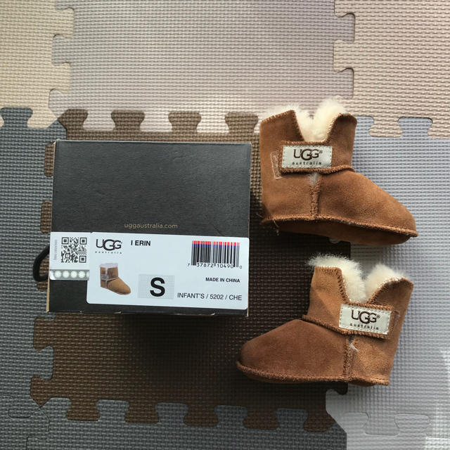 UGG(アグ)のUGG  ムートンブーツ ベビー 11cm 生後6ヶ月から12ヶ月 キッズ/ベビー/マタニティのベビー靴/シューズ(~14cm)(ブーツ)の商品写真