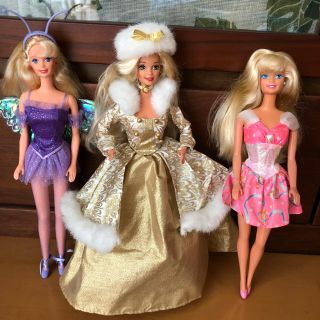 バービー(Barbie)のバービー Barbie♡ホリデーバービー など3体セットBタグ付き(ぬいぐるみ/人形)