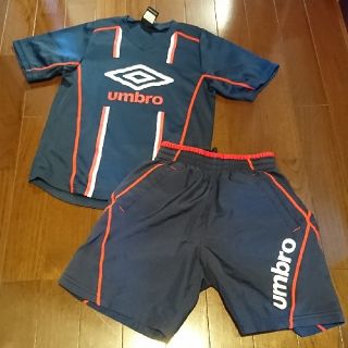 アンブロ(UMBRO)の☆ミニーさん専用☆umbro プラクティスシャツ&パンツ 130㎝(ウェア)