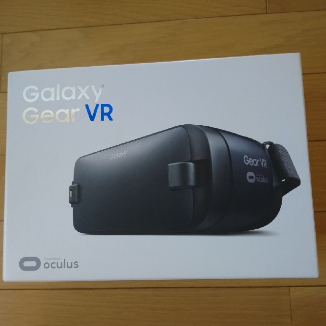 galaxxxy(ギャラクシー)のGALAXY gear VR(ギャラクシー ギアVR)新品未使用 SAMSUNG スマホ/家電/カメラのスマートフォン/携帯電話(その他)の商品写真