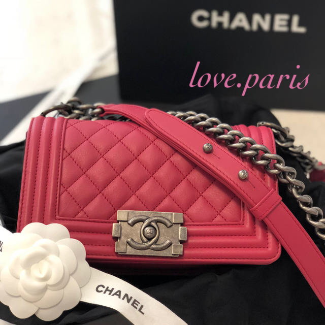 CHANEL(シャネル)の稀少❣️BOY CHANEL ピンク💗✨ レディースのバッグ(ショルダーバッグ)の商品写真