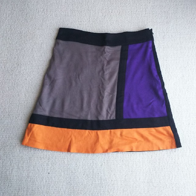GRACE CONTINENTAL(グレースコンチネンタル)のグレースコンチネンタル スカート レディースのスカート(ミニスカート)の商品写真