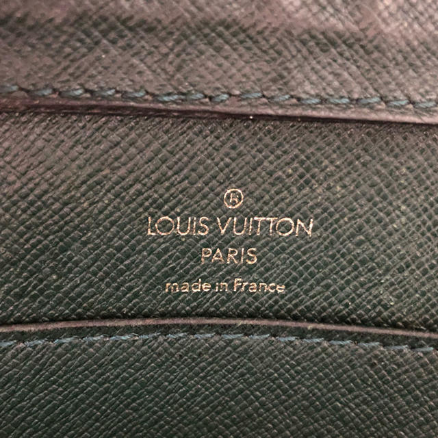 LOUIS VUITTON(ルイヴィトン)のLOUIS VUITTONセカンドバッグ メンズのバッグ(セカンドバッグ/クラッチバッグ)の商品写真