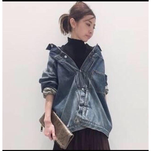 L'Appartement DEUXIEME CLASSE(アパルトモンドゥーズィエムクラス)のアパルトモンSTAMMBAUM OVERSIZE DENIM JACKET 36 レディースのジャケット/アウター(Gジャン/デニムジャケット)の商品写真