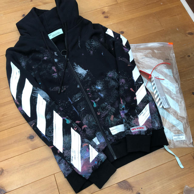 正規品質保証】 OFF-WHITE - 超美品 OFF-WHITE upパーカーS - jet-arco.com