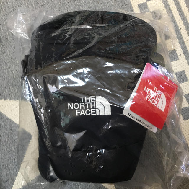 THE NORTH FACE(ザノースフェイス)のキャサキャサオ様 ノースフェイス カメラバッグ  ４リットル スマホ/家電/カメラのカメラ(ケース/バッグ)の商品写真