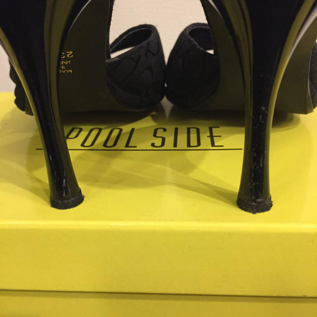 POOL SIDE(プールサイド)のプールサイド 黒いミュール レディースの靴/シューズ(ミュール)の商品写真