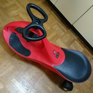 プラズマカー 赤×黒(三輪車)