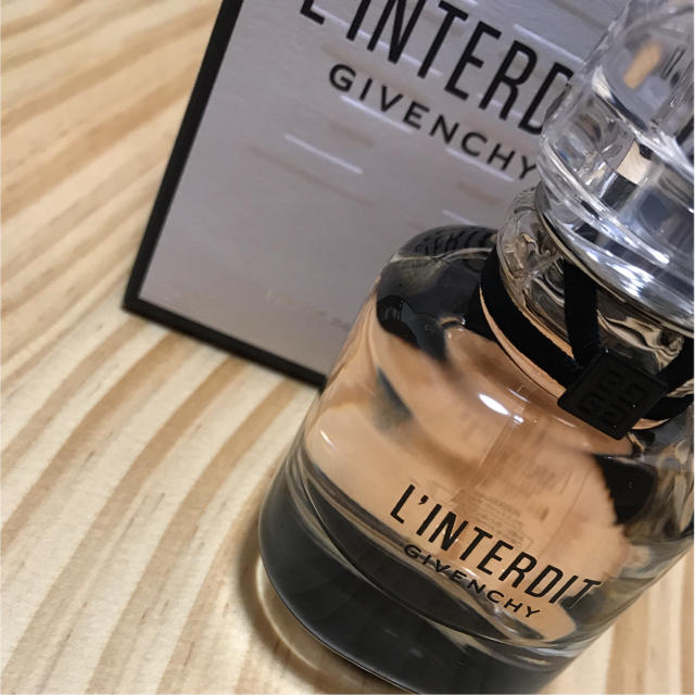 GIVENCHY(ジバンシィ)のGIVENCHY ランテルディオーデパルファム 【ミニボトル付】 コスメ/美容の香水(香水(女性用))の商品写真