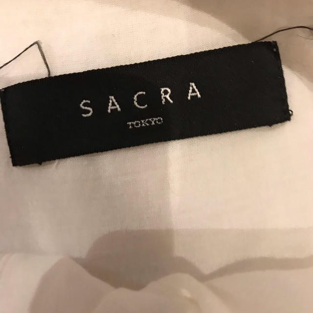 SACRA(サクラ)のサクラ ブラウス レディースのトップス(シャツ/ブラウス(半袖/袖なし))の商品写真