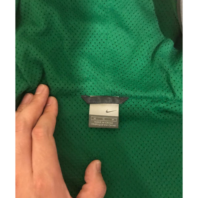 NIKE(ナイキ)のナイキ ナイロンパーカー メンズのジャケット/アウター(ナイロンジャケット)の商品写真