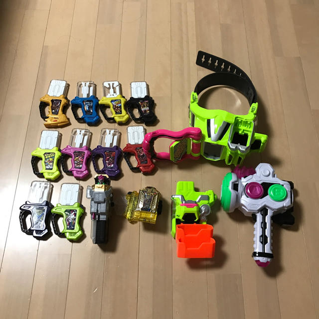 BANDAI - 仮面ライダーエクゼイド セット